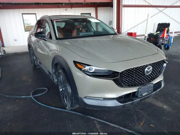 3MVDMBXY1RM626453 2024 MAZDA CX-30 - Image 1