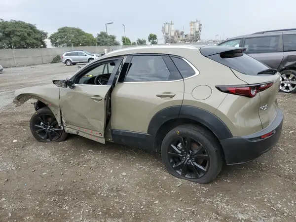 3MVDMBXY1RM661154 2024 MAZDA CX-30 - Image 2