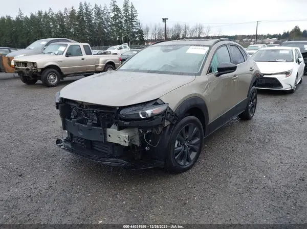 3MVDMBXY5SM772165 2025 MAZDA CX-30 - Image 2