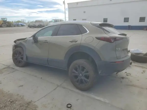 3MVDMBXYXRM629738 2024 MAZDA CX-30 - Image 2