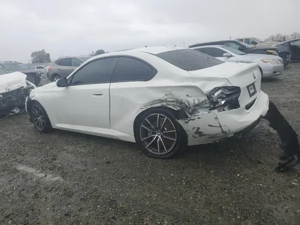 3MW23CM00R8D85281 2024 BMW 2ER - Image 2