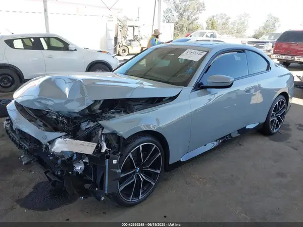 3MW23CM09R8E19251 2024 BMW 2ER - Image 2