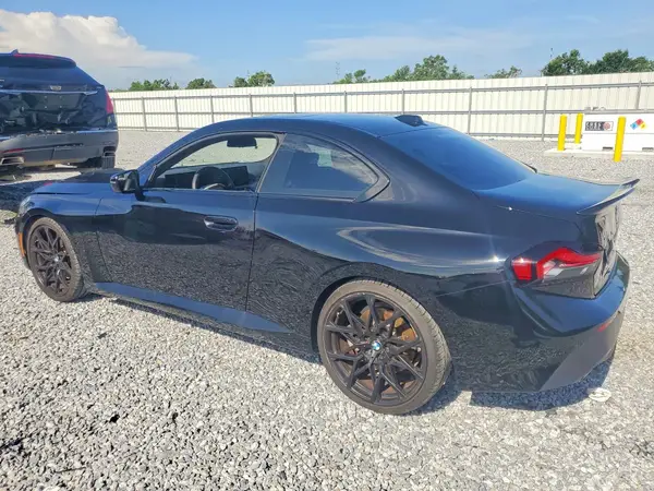 3MW23CM09R8E25227 2024 BMW 2ER - Image 2