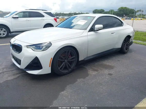 3MW23CM09R8E38656 2024 BMW 2ER - Image 2