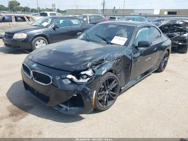 3MW23CM0XR8E51609 2024 BMW 2ER - Image 2