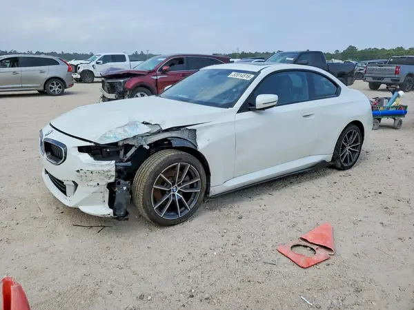 3MW33CM01R8E26876 2024 BMW 2ER - Image 1