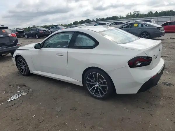3MW33CM02R8E18706 2024 BMW 2ER - Image 2