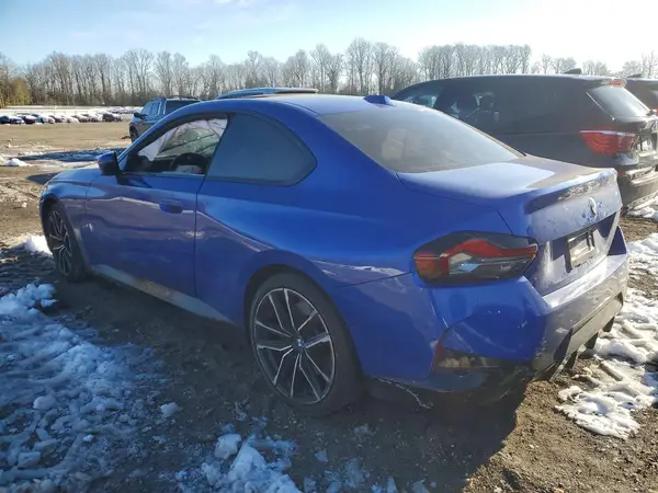 3MW33CM0XP8D01453 2023 BMW 2ER - Image 2