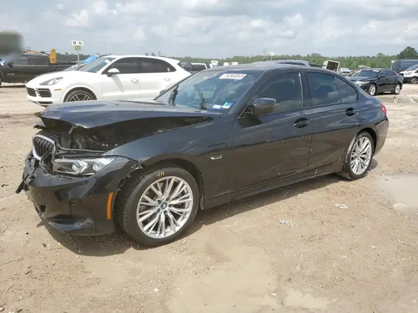 3MW39FF01P8D04545 2023 BMW 3ER - Image 1