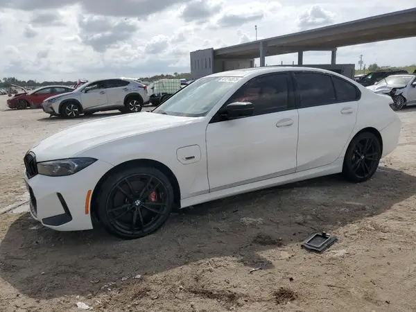 3MW39FF06P8D04749 2023 BMW 3ER - Image 1