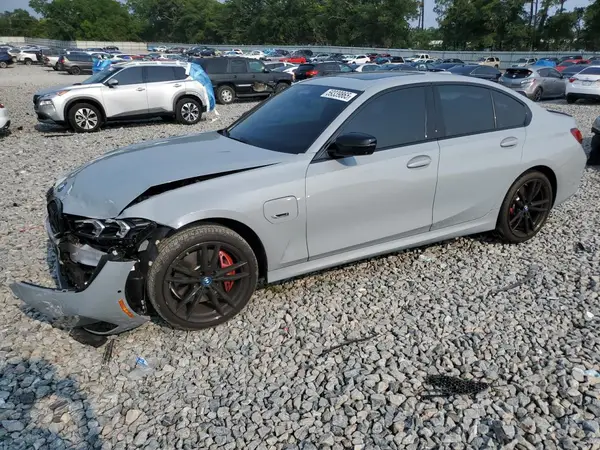3MW39FF08P8D58764 2023 BMW 3ER - Image 1