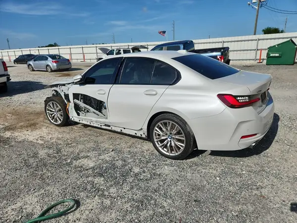 3MW39FS06P8D08614 2023 BMW 3ER - Image 2