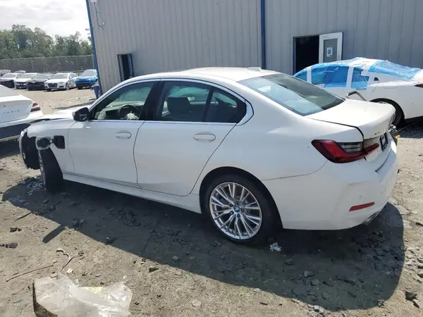 3MW39FS06R8E23331 2024 BMW 3ER - Image 2