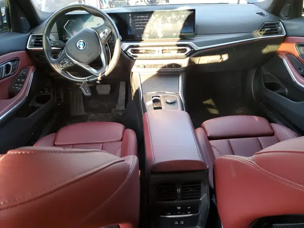 3MW39FS09P8D11748 2023 BMW 3ER - Image 8