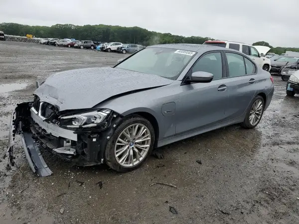 3MW39FS0XP8D00628 2023 BMW 3ER - Image 1