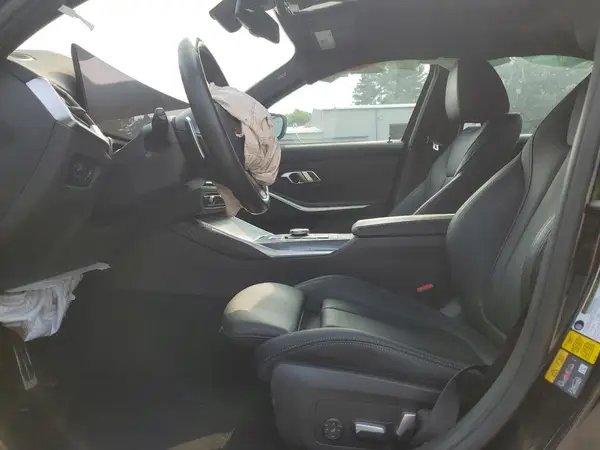 2023 BMW 3 Series auction photo 7
