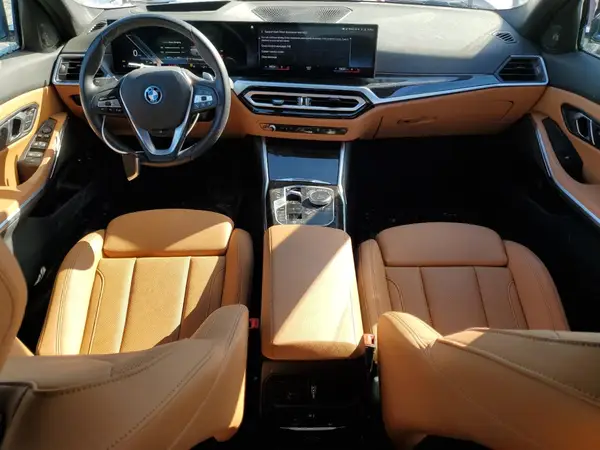 3MW39FS0XR8E33120 2024 BMW 3ER - Image 8
