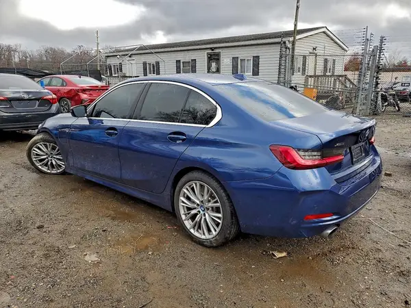 3MW39FS0XR8E47292 2024 BMW 3ER - Image 2