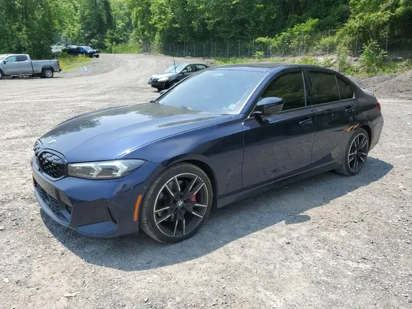 3MW49FF01P8D07658 2023 BMW M3 - Image 1