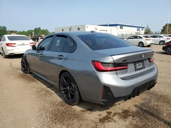 3MW49FF03R8D87581 2024 BMW M3 - Image 2