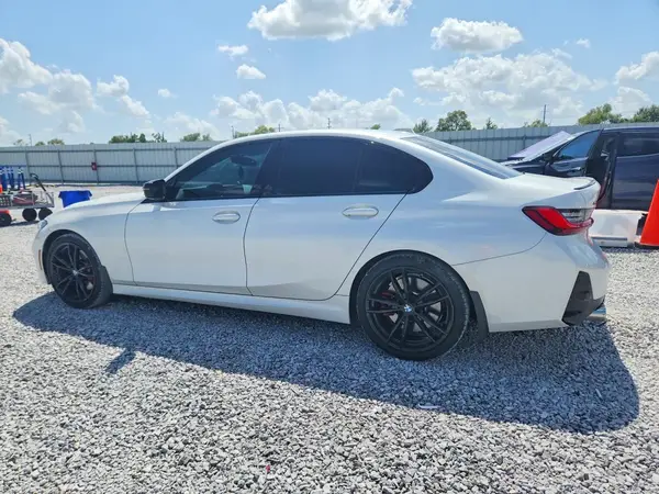 3MW49FF04R8E21818 2024 BMW M3 - Image 2