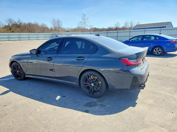 3MW49FF09P8D38379 2023 BMW M3 - Image 2
