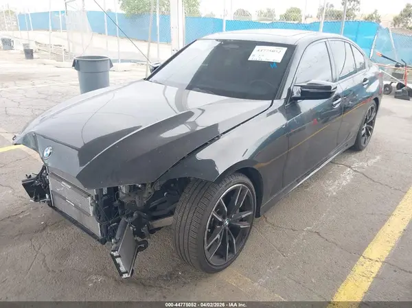 3MW49FS02R8D89781 2024 BMW 3ER - Image 2