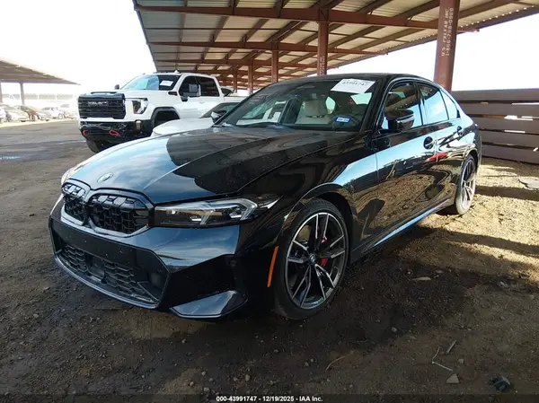 3MW49FS04R8E87808 2024 BMW 3ER - Image 2