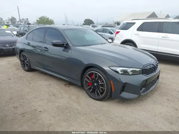 3MW49FS09P8D58105 2023 BMW 3ER - Image 1