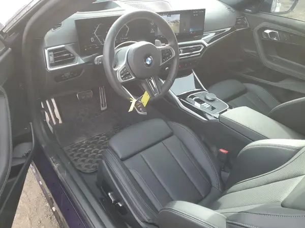 3MW53CM02R8E78798 2024 BMW M2 - Image 8