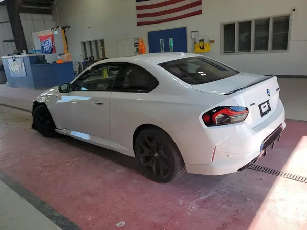 3MW53CM03S8F56673 2025 BMW 2ER - Image 2
