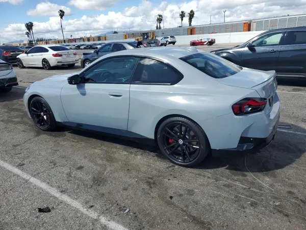 3MW53CM05N8C78878 2022 BMW M2 - Image 2