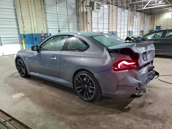 3MW53CM06S8E94086 2025 BMW M2 - Image 2
