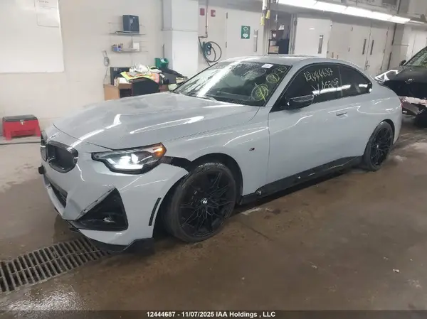 3MW53CM0XP8D53027 2023 BMW 2ER - Image 2
