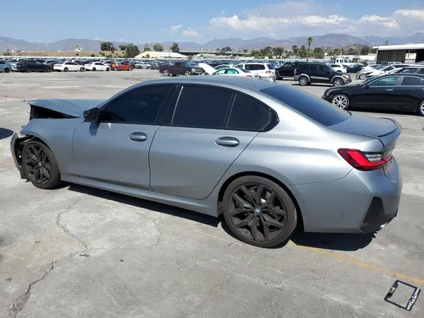 3MW59FT00S8F74274 2025 BMW 3ER - Image 2