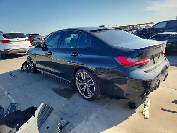 3MW59FT01S8F83159 2025 BMW M3 - Image 2
