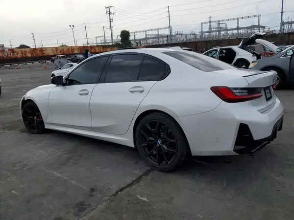 3MW59FT04S8F39902 2025 BMW M3 - Image 2