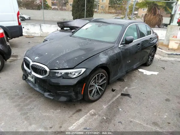 3MW5P7J04M8B51909 2021 BMW 3ER - Image 2