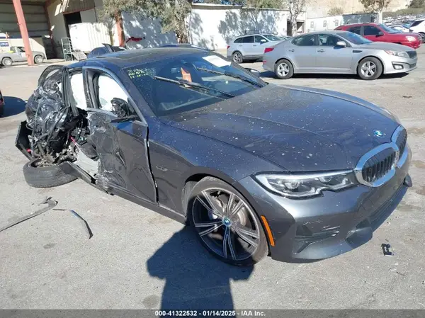 3MW5P7J05N8C77293 2022 BMW 3ER - Image 1