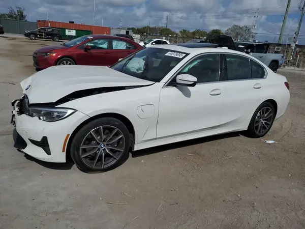3MW5P7J06M8B79131 2021 BMW 3ER - Image 1