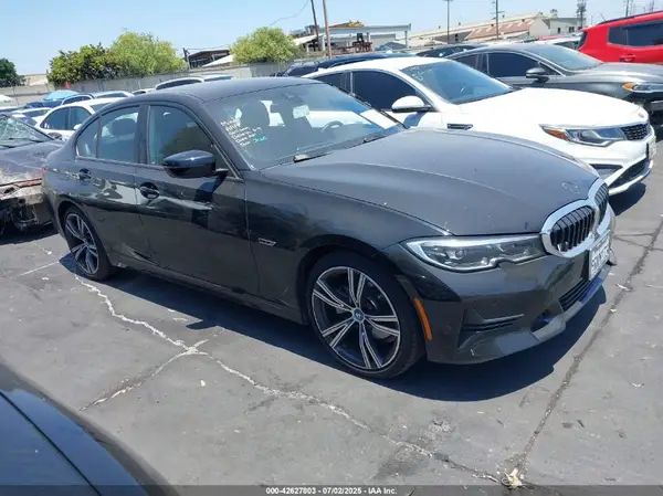 3MW5P7J07N8C35403 2022 BMW 3ER - Image 1