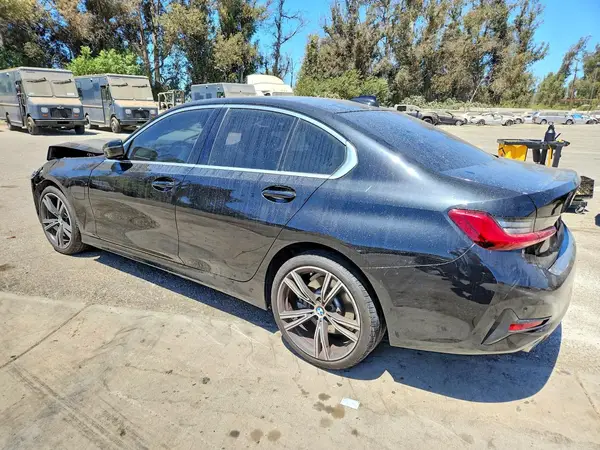 3MW5P7J0XM8C14589 2021 BMW 3ER - Image 2