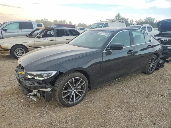 3MW5P9J01M8C05145 2021 BMW 3ER - Image 1