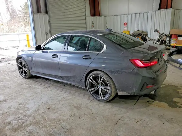 3MW5P9J08M8B94760 2021 BMW 3ER - Image 2