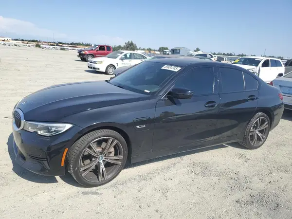 3MW5P9J08N8C26723 2022 BMW 3ER - Image 1