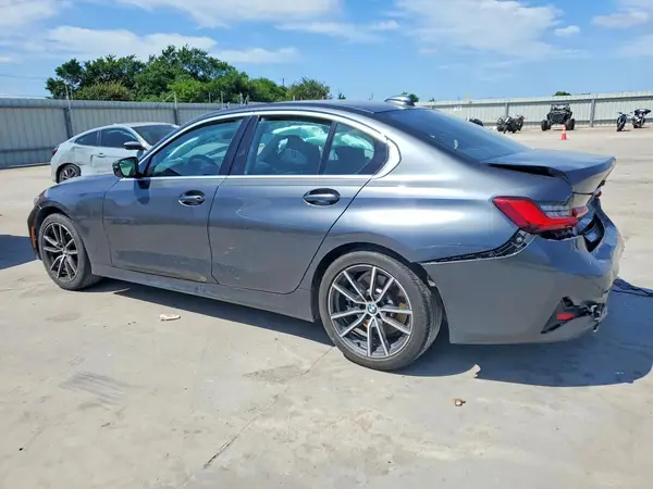 3MW5R1J00L8B15351 2020 BMW 3ER - Image 2