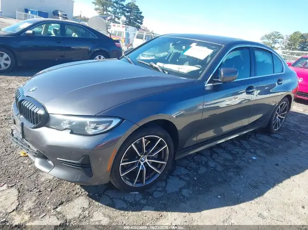 3MW5R1J00L8B36832 2020 BMW 3ER - Image 2