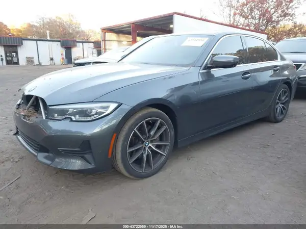 3MW5R1J00M8B94408 2021 BMW 3ER - Image 2