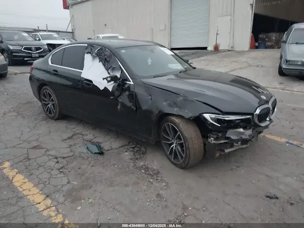 3MW5R1J00M8C18755 2021 BMW 3ER - Image 1