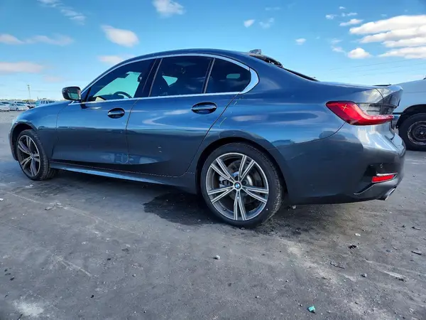 3MW5R1J01L8B10627 2020 BMW 3ER - Image 2